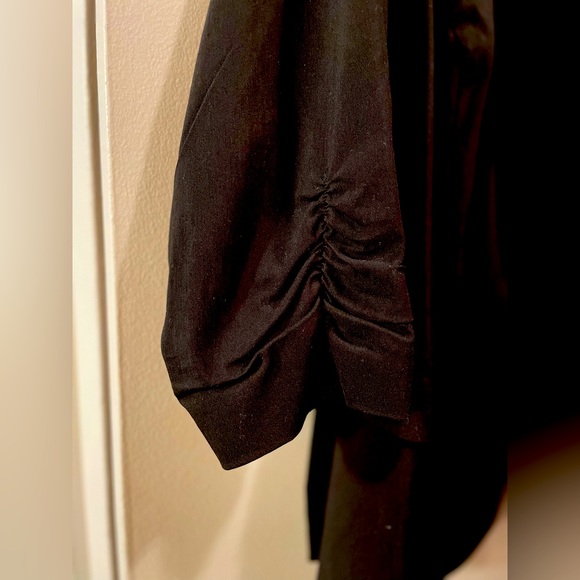 TORRID BLACK BLAZER - Picture 3 of 4